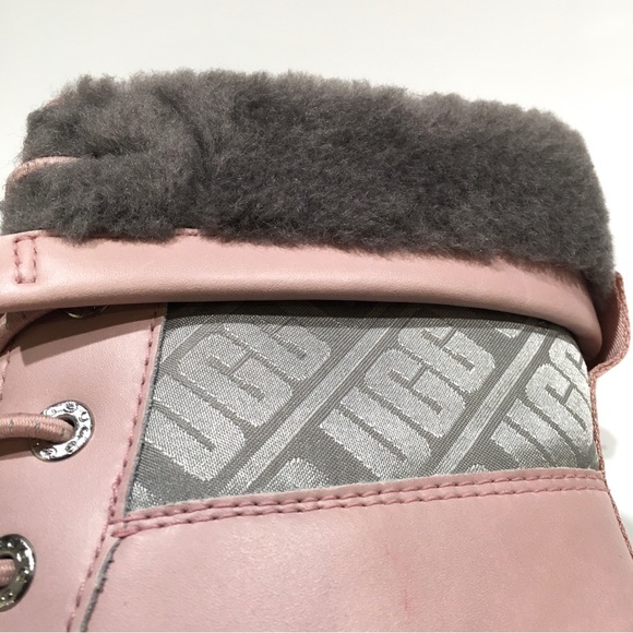 UGG BUTTE II CWR SNOW BOOTS -PINK WATERPROOF LEATHER -KIDS US 4 -NEW - Picture 10 of 12